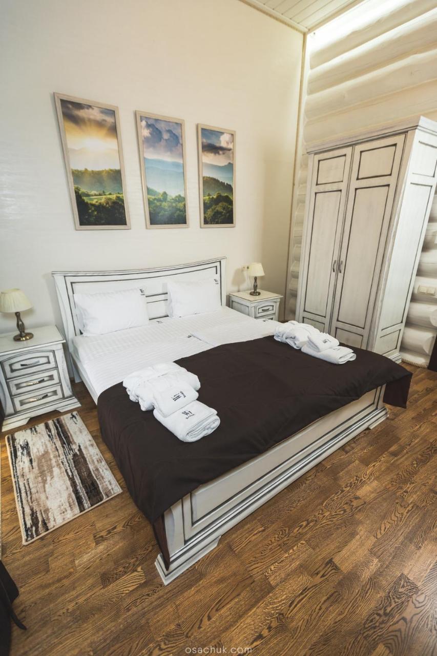 Westhills Cottage Town & Spa Bukovel Esterno foto